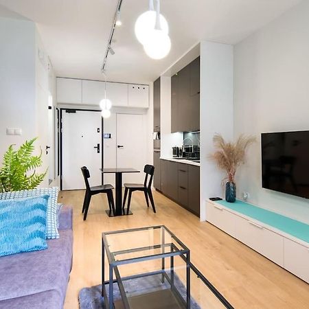 Modern Apt Next To Train Station Kraków Zewnętrze zdjęcie